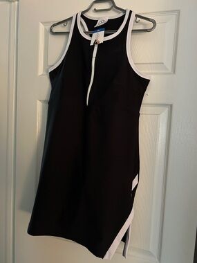 Active/Sporty dress With Shorts